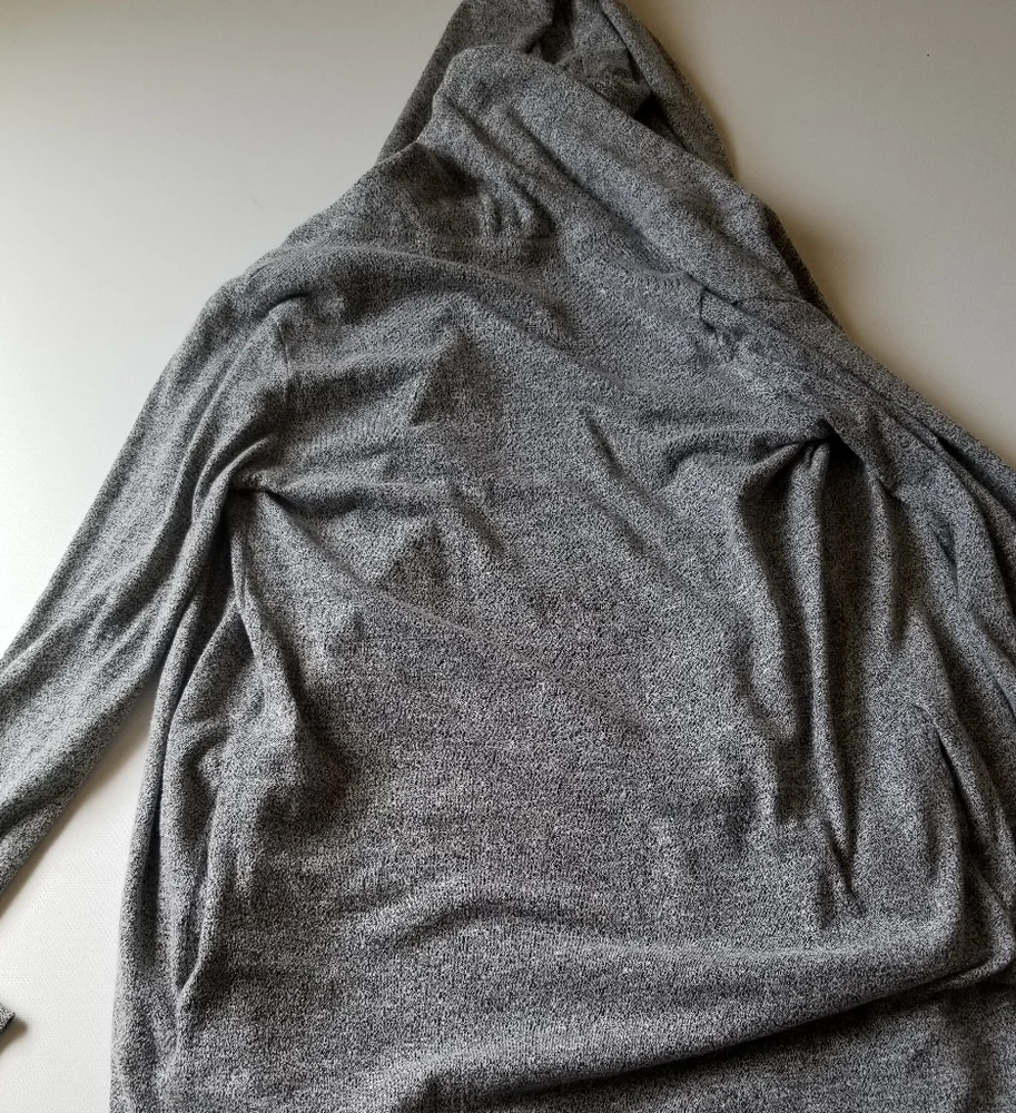 Athleta‎ hooded sweater
